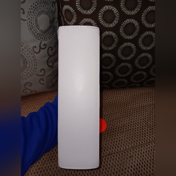 Min & Mon leather creature crossbody bag with charm - Picture 4 of 8